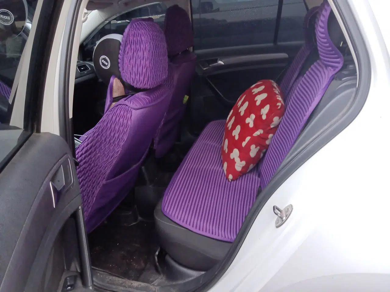 Volkswagen Golf 2014 1.6L Manual Fashion Edition — миниатюра 17