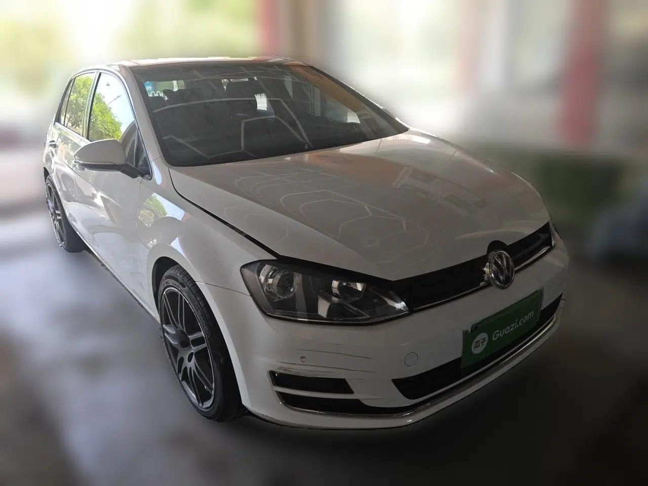 Volkswagen Golf 2016 230TSI Manual Comfort Version — миниатюра 3