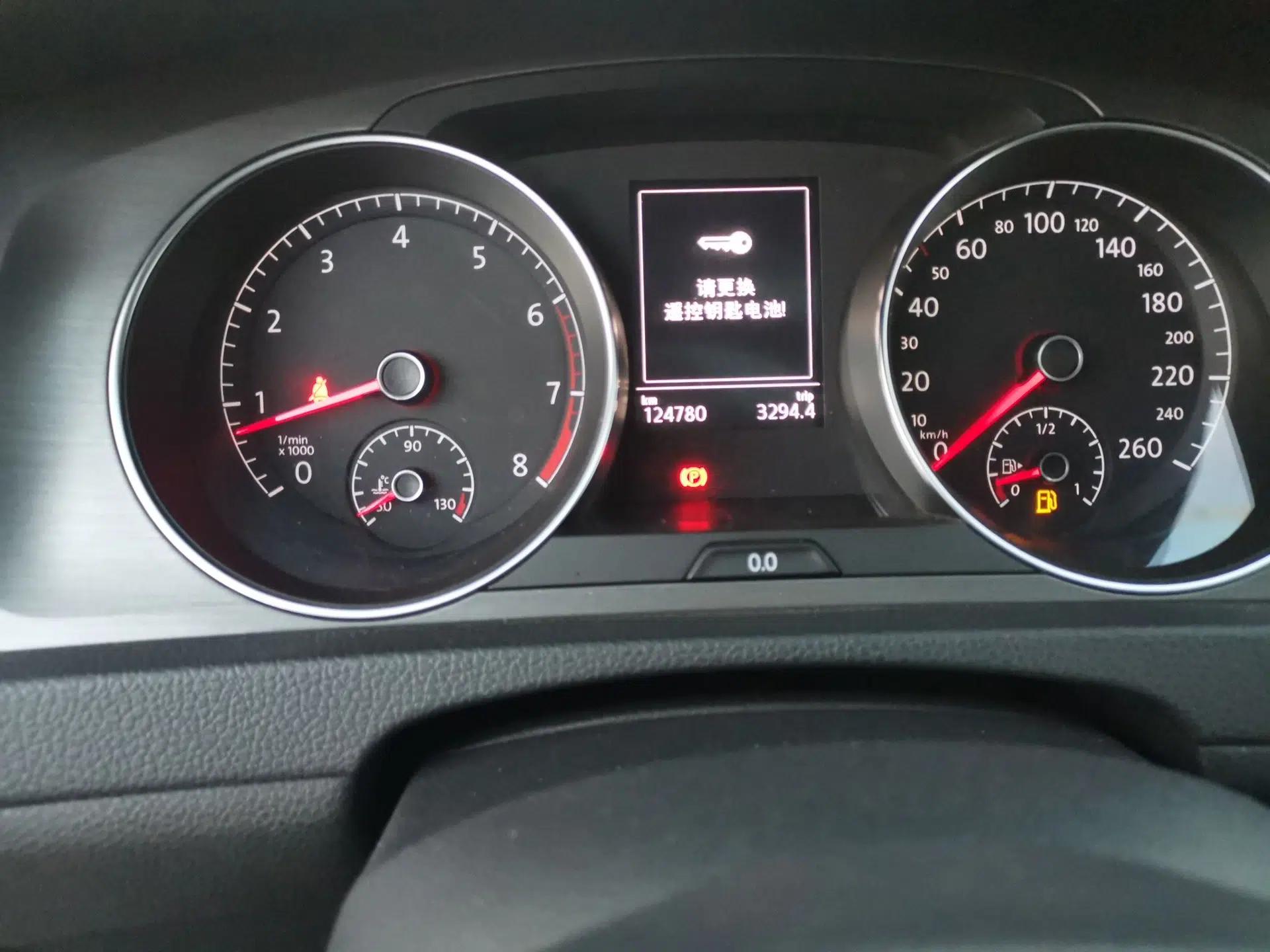 Volkswagen Golf 2015 1.4TSI Automatic Comfort Model — миниатюра 12