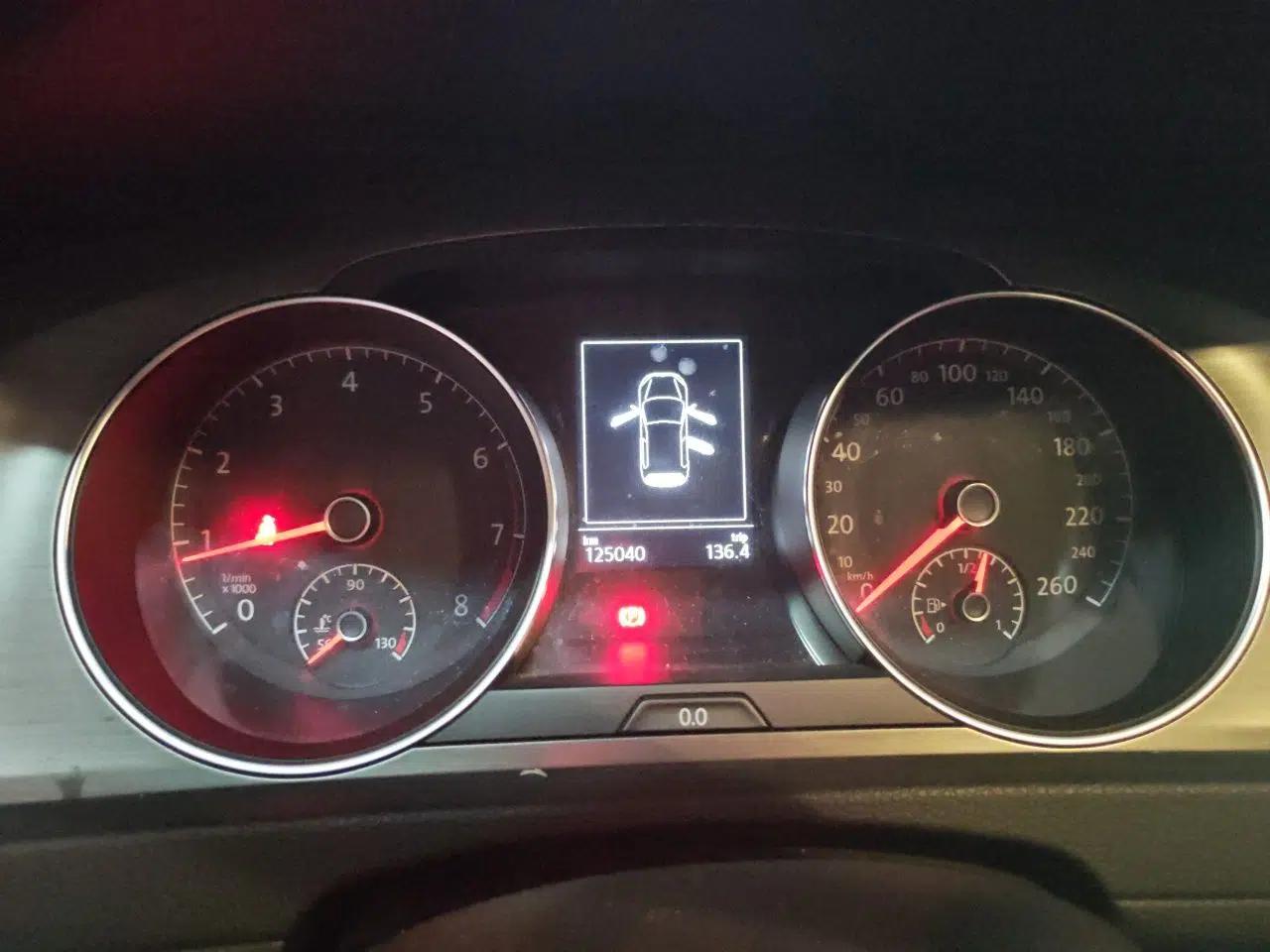 Volkswagen Golf 2015 1.4TSI Automatic Comfort Model — миниатюра 11