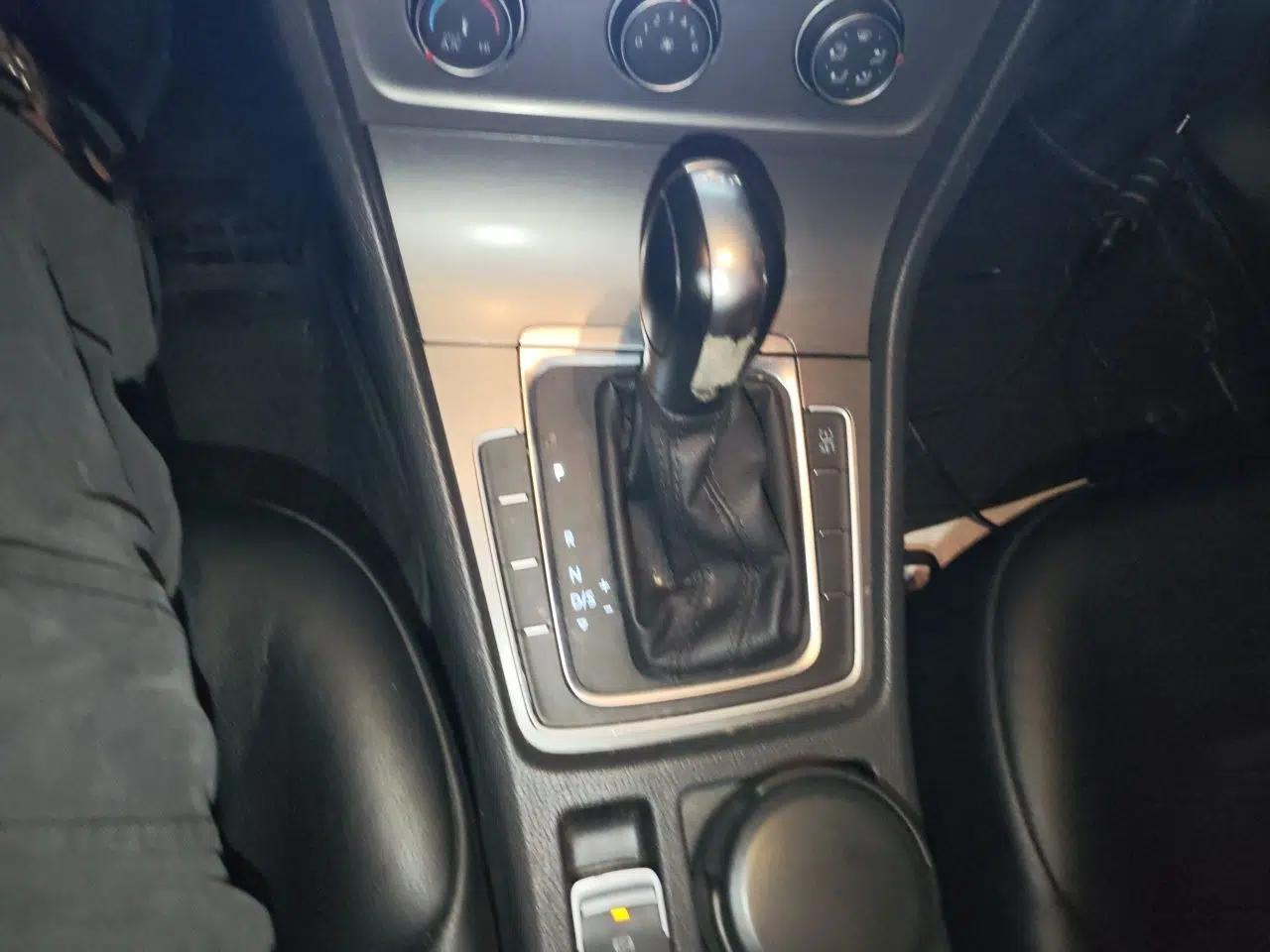 Volkswagen Golf 2015 1.4TSI Automatic Comfort Model — миниатюра 14