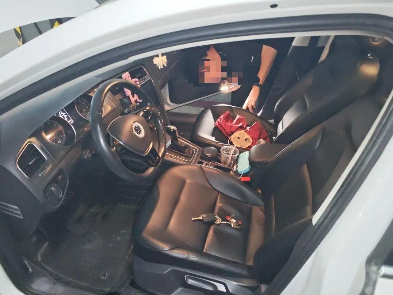 Volkswagen Golf 2015 1.4TSI Automatic Comfort Model — миниатюра 15