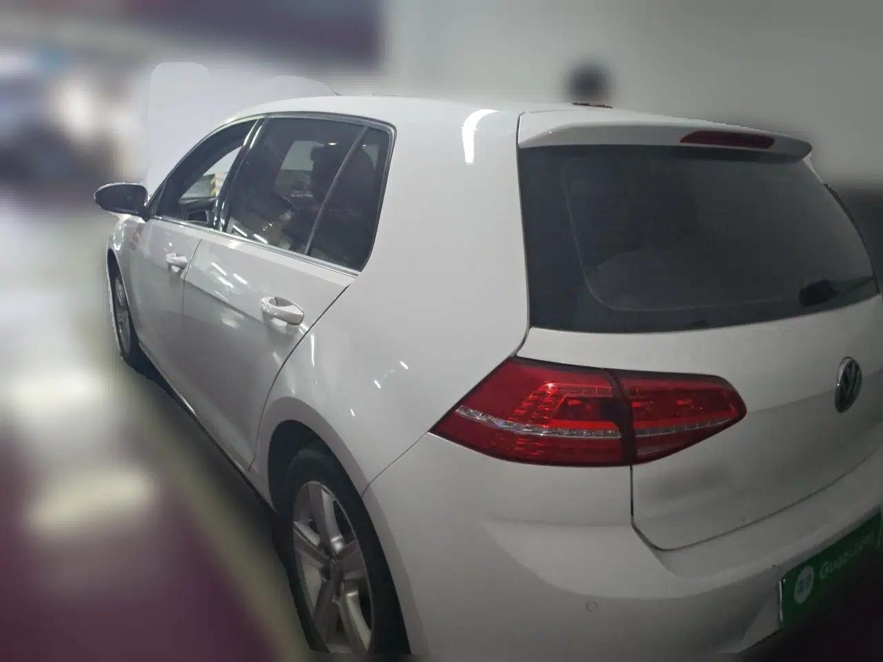 Volkswagen Golf 2015 1.4TSI Automatic Comfort Model — миниатюра 4