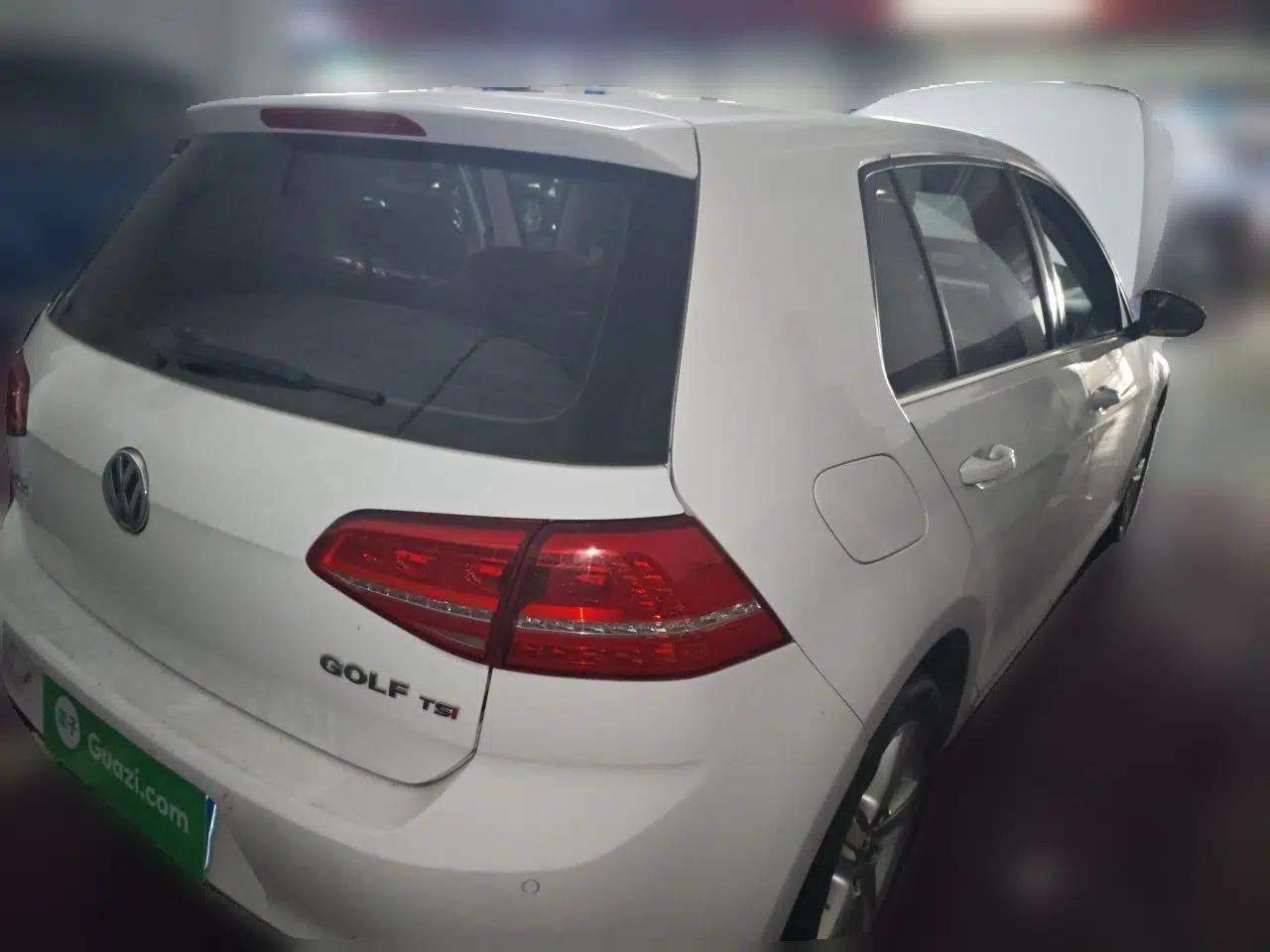 Volkswagen Golf 2015 1.4TSI Automatic Comfort Model — миниатюра 6