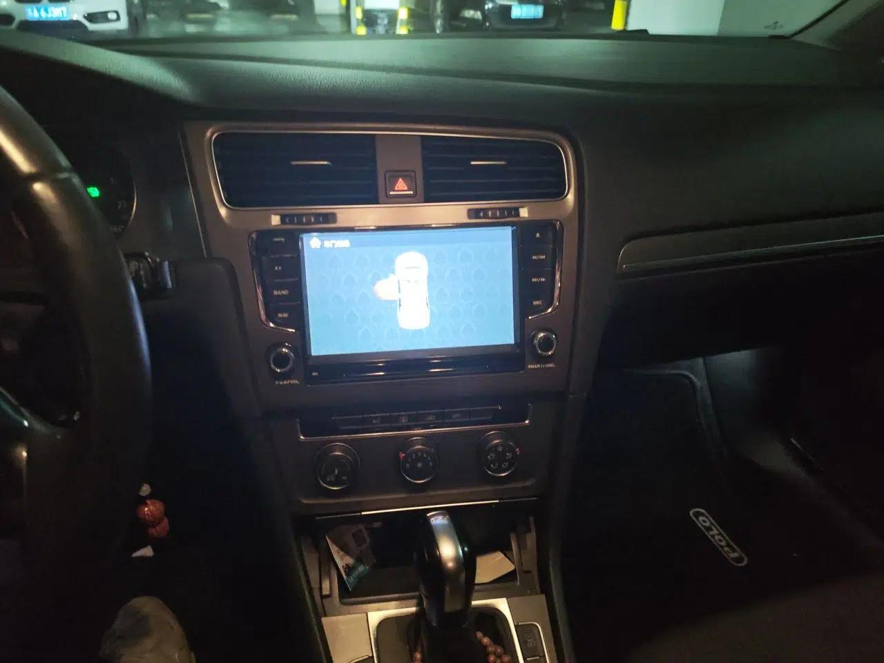 Volkswagen Golf 2015 1.4TSI Automatic Comfort Model — миниатюра 13