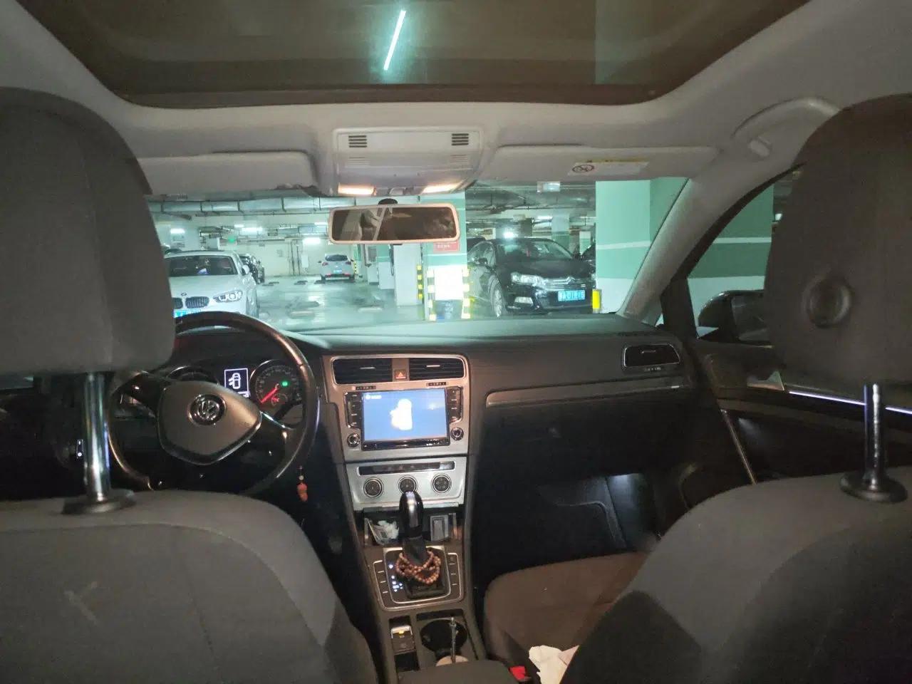 Volkswagen Golf 2015 1.4TSI Automatic Comfort Model — миниатюра 18