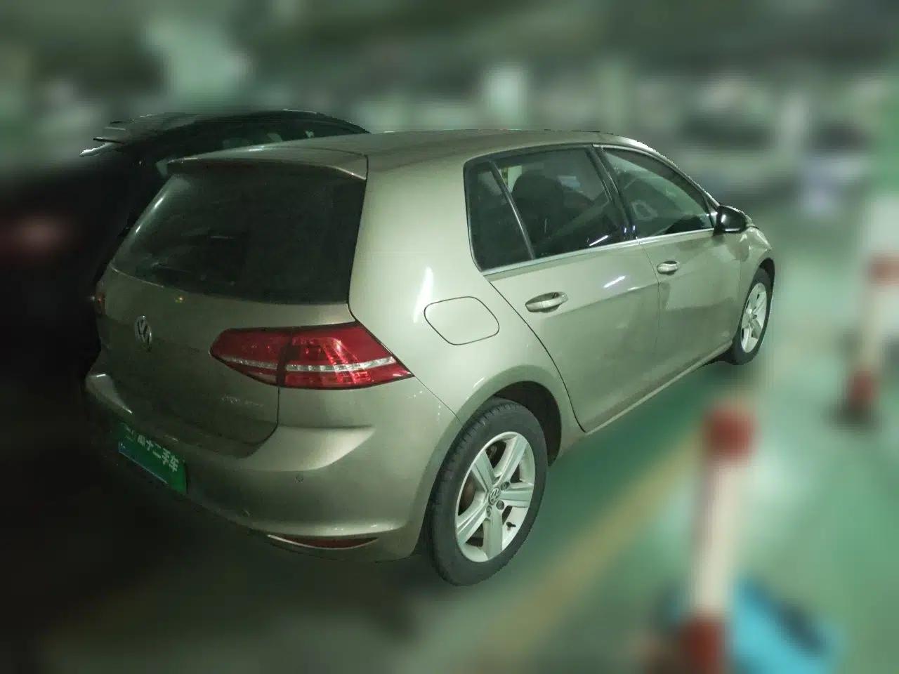 Volkswagen Golf 2015 1.4TSI Automatic Comfort Model — миниатюра 6