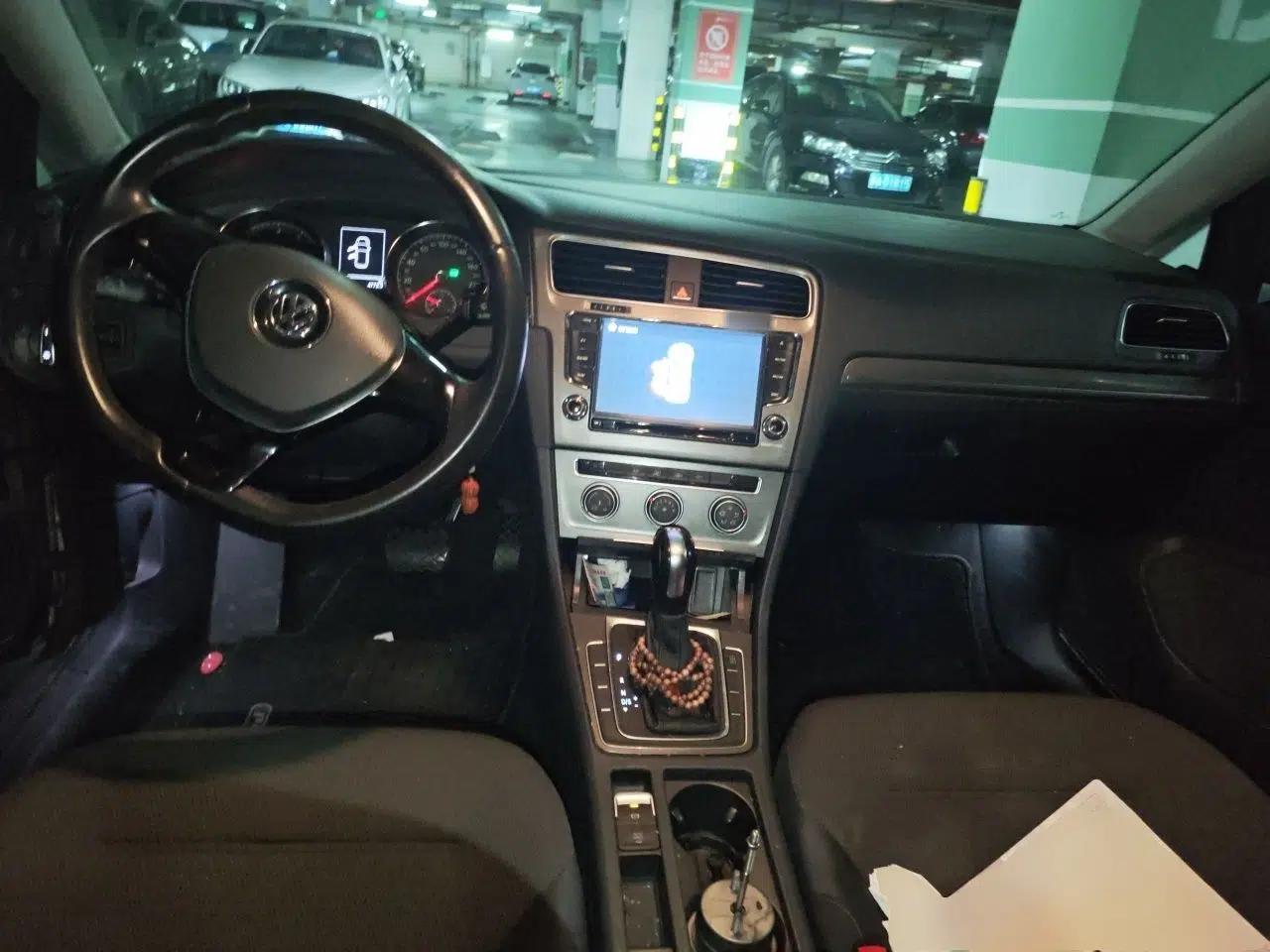 Volkswagen Golf 2015 1.4TSI Automatic Comfort Model — миниатюра 9