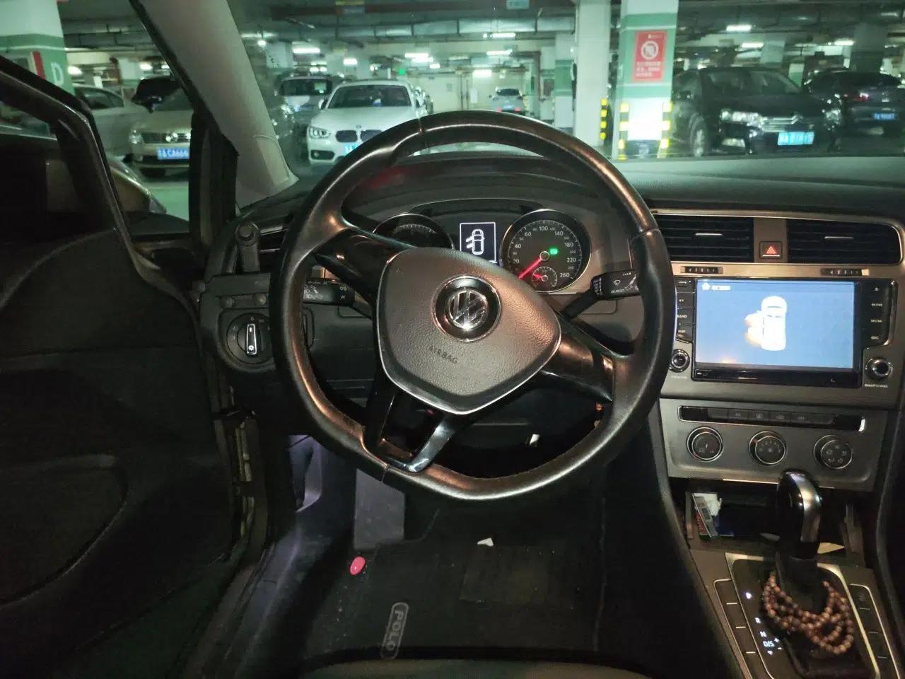 Volkswagen Golf 2015 1.4TSI Automatic Comfort Model — миниатюра 10