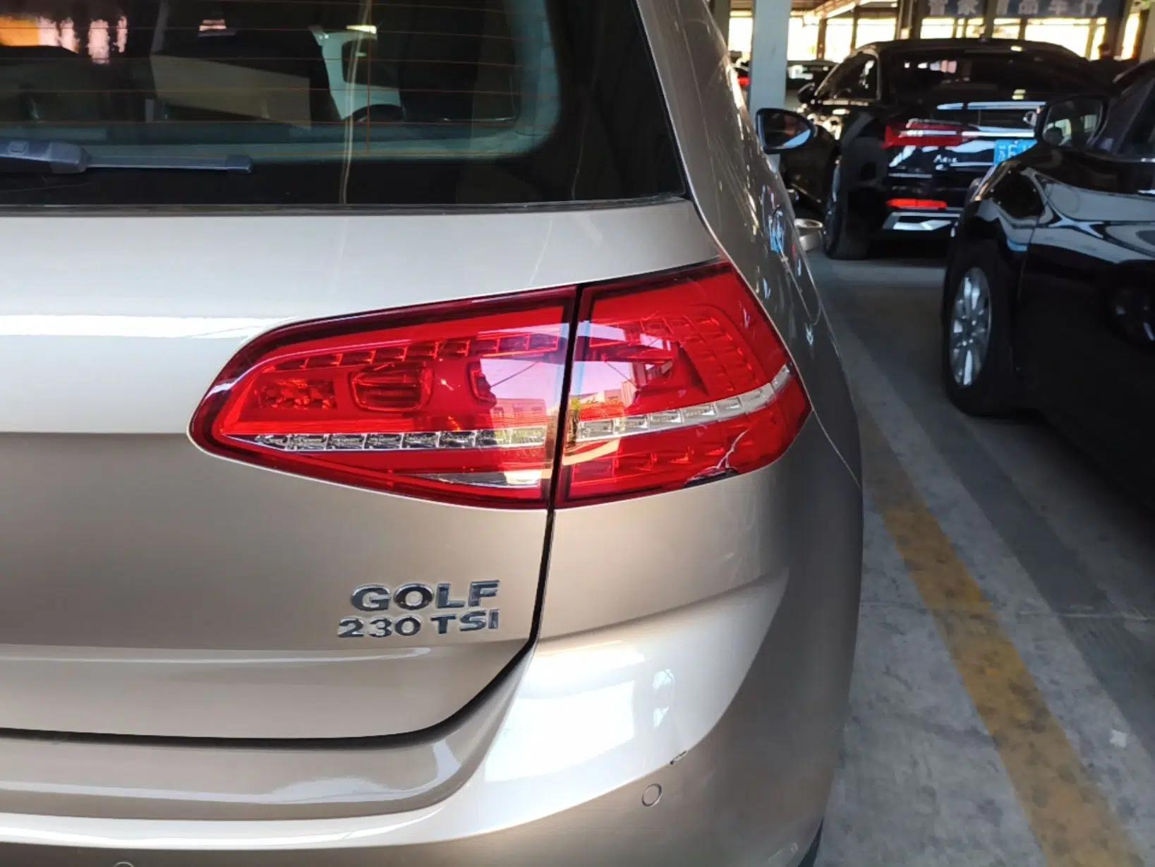 Volkswagen Golf 2016 230TSI Automatic Comfort Version — миниатюра 9