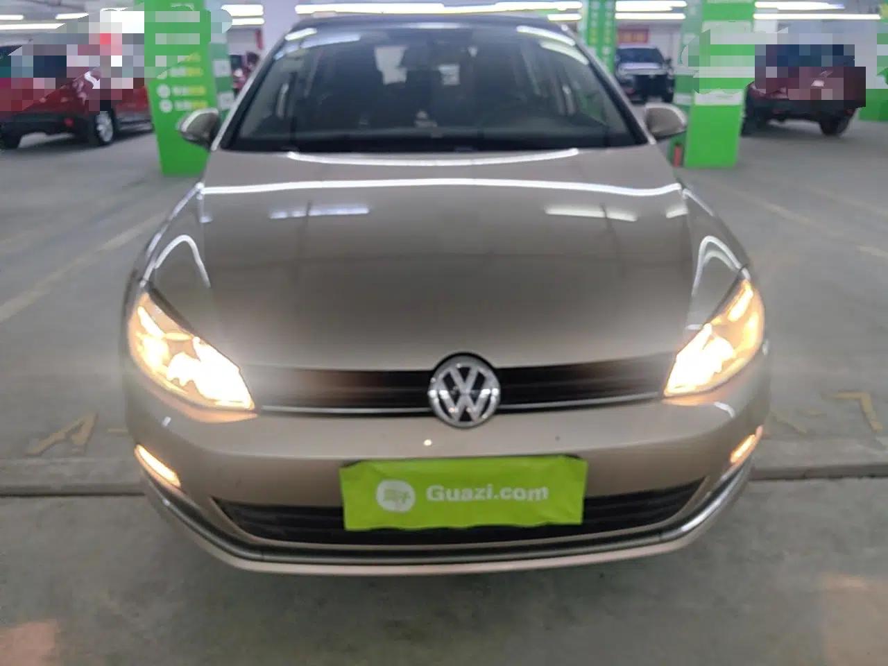 Volkswagen Golf 2016 1.6L Automatic Comfort Model — миниатюра 2