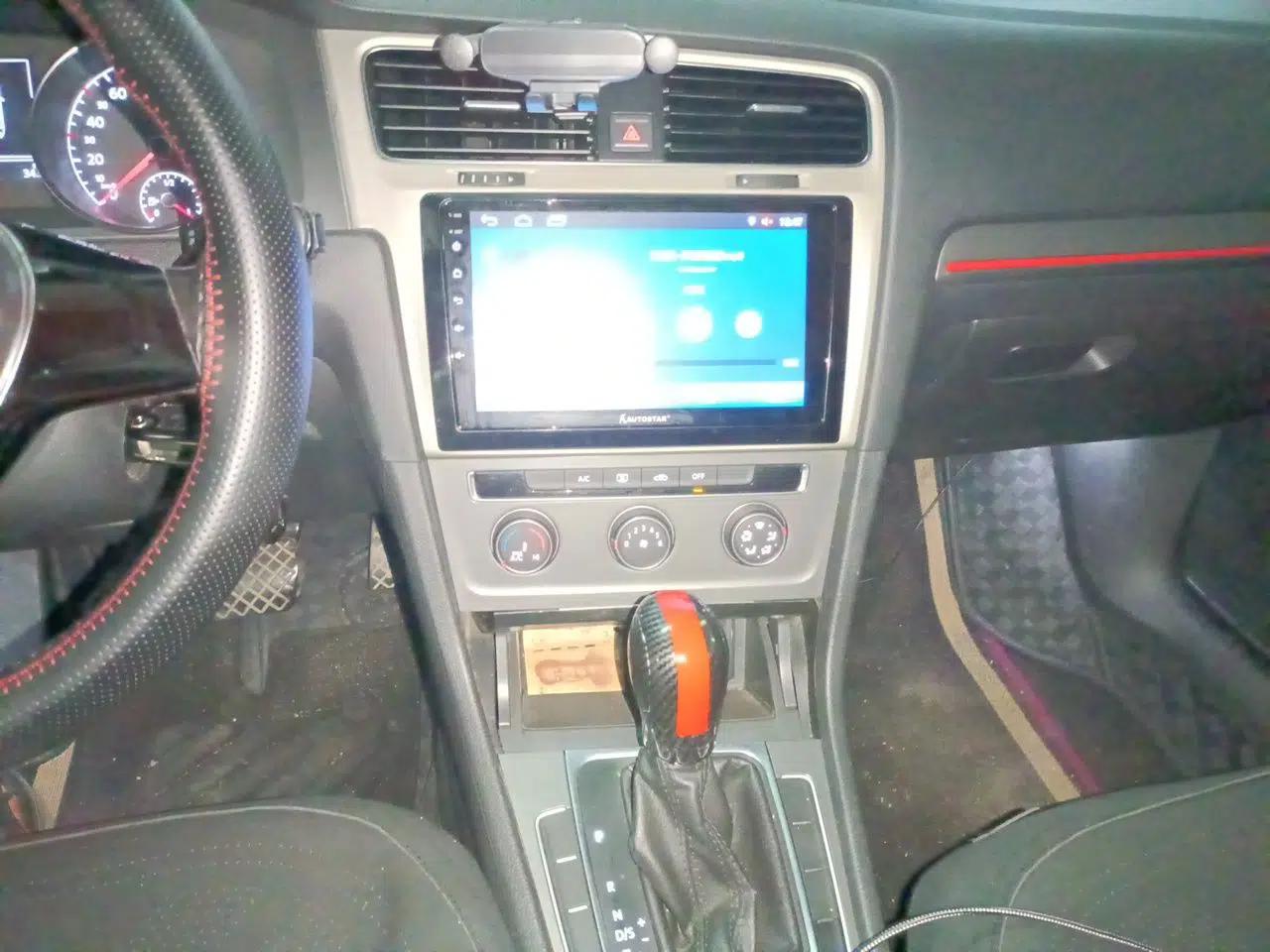 Volkswagen Golf 2016 230TSI Automatic Comfort Version — миниатюра 13