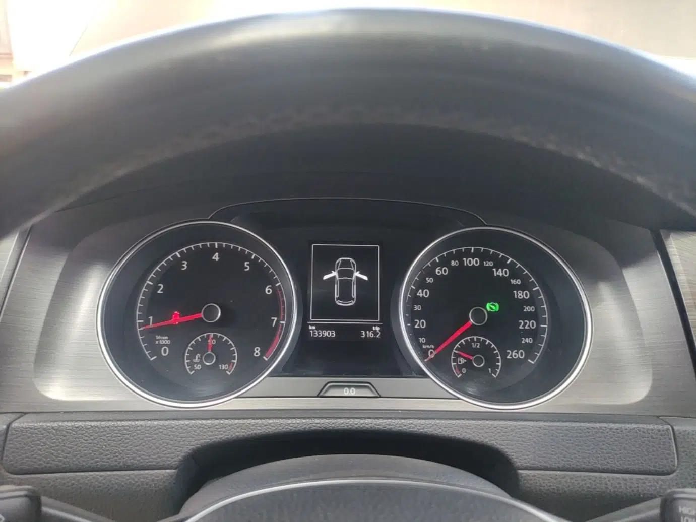 Volkswagen Golf 2014 1.4TSI Automatic Comfort Model — миниатюра 14