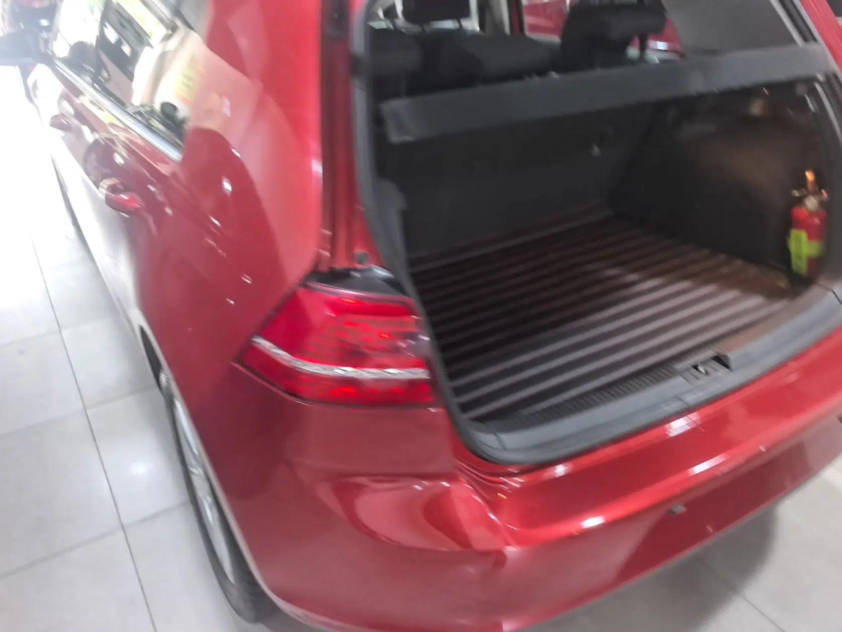 Volkswagen Golf 2015 1.6L Automatic Comfort Model — миниатюра 4