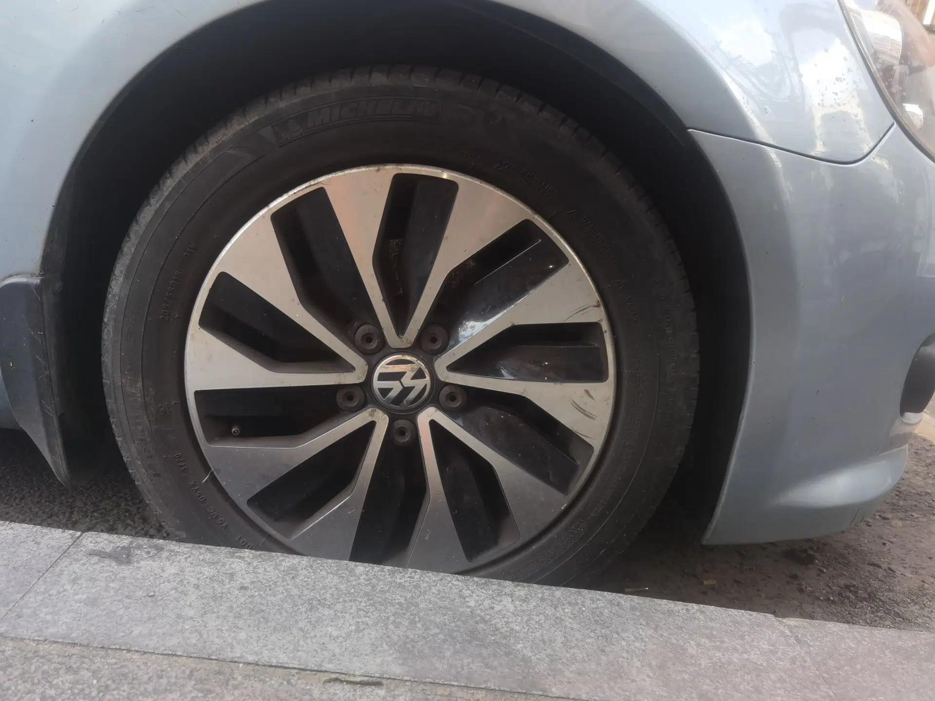 Volkswagen Golf 2012 1.4 TSI BlueMotion Edition — миниатюра 8