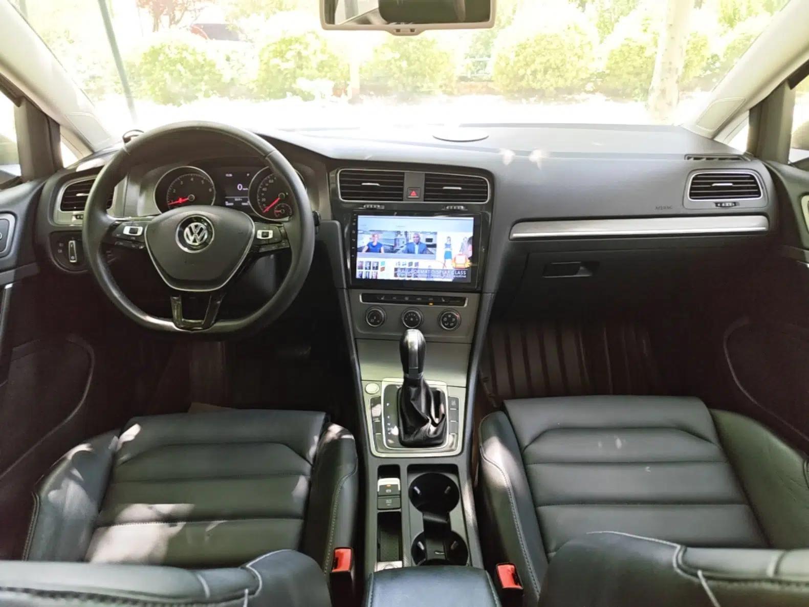 Volkswagen Golf 2015 1.4TSI Automatic Luxury Model — миниатюра 12