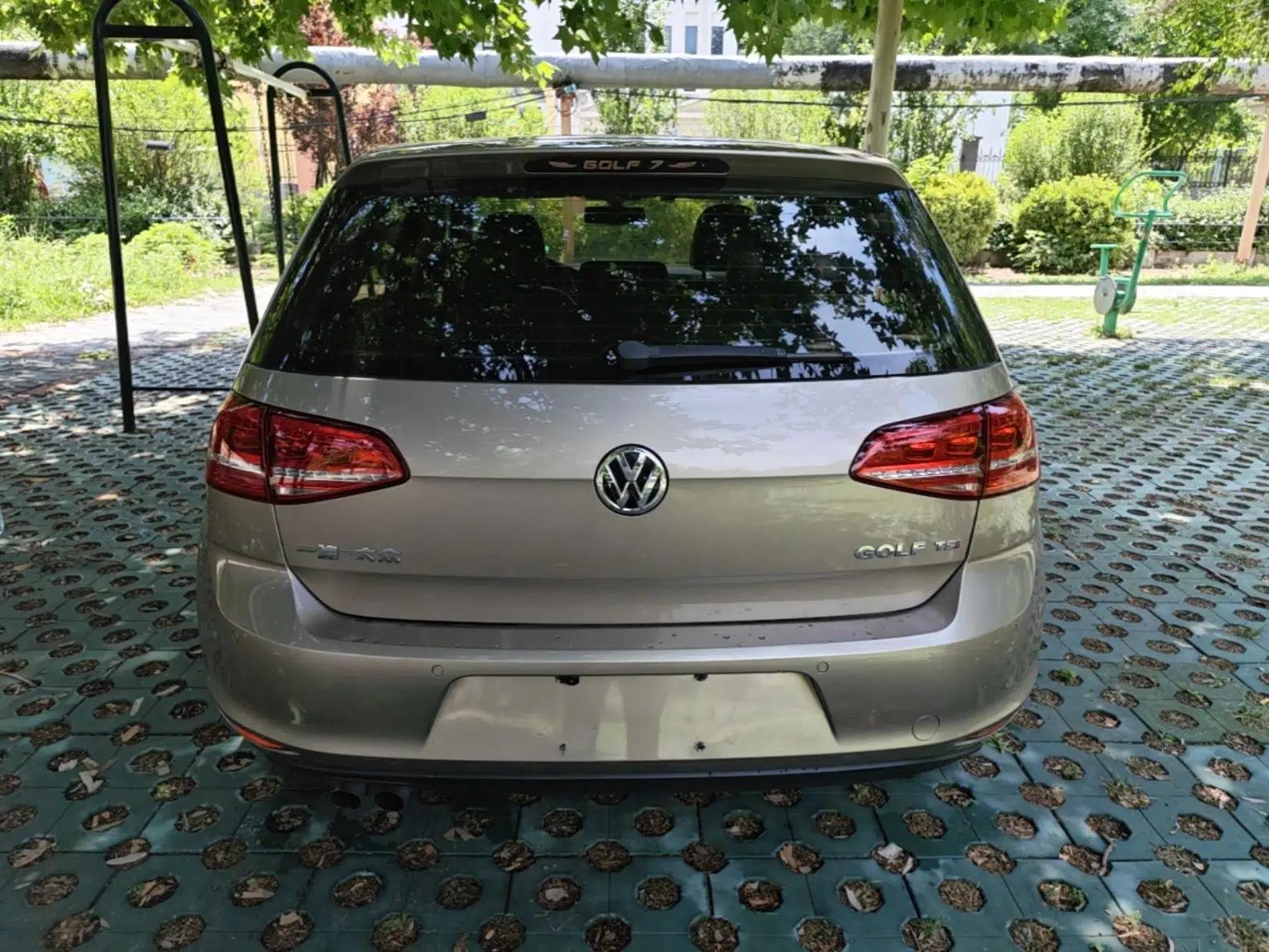 Volkswagen Golf 2015 1.4TSI Automatic Luxury Model — миниатюра 5