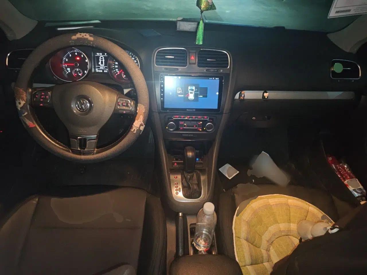 Volkswagen Golf 2011 1.4 TSI Comfort Travel Edition — миниатюра 9