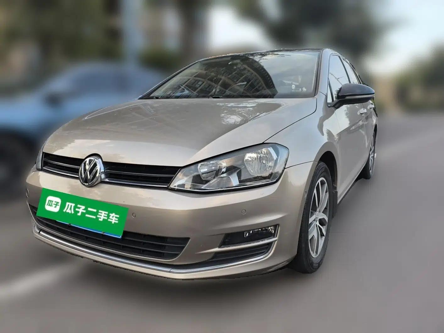 Volkswagen Golf 2017 230TSI Automatic Luxury Million-Vehicle Commemorative Edition — миниатюра 1