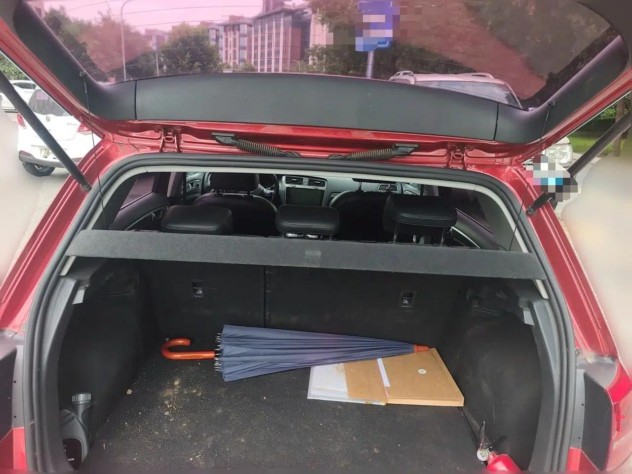 Volkswagen Golf 2016 230TSI Automatic Luxury Version — миниатюра 19