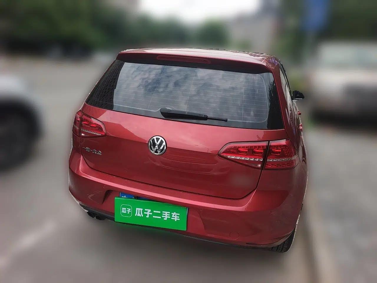 Volkswagen Golf 2016 230TSI Automatic Luxury Version — миниатюра 5