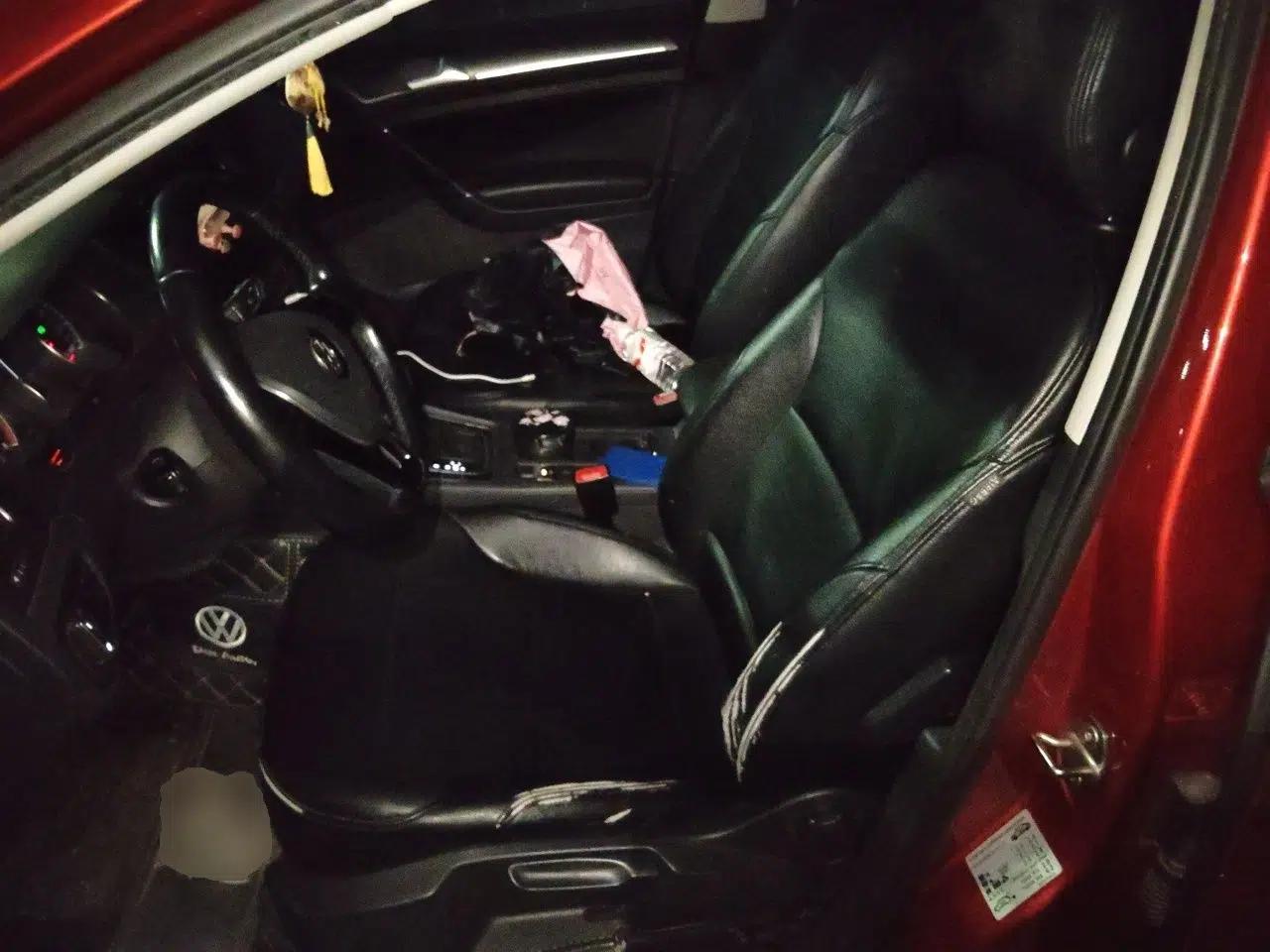 Volkswagen Golf 2015 1.4TSI Automatic Comfort Model — миниатюра 15