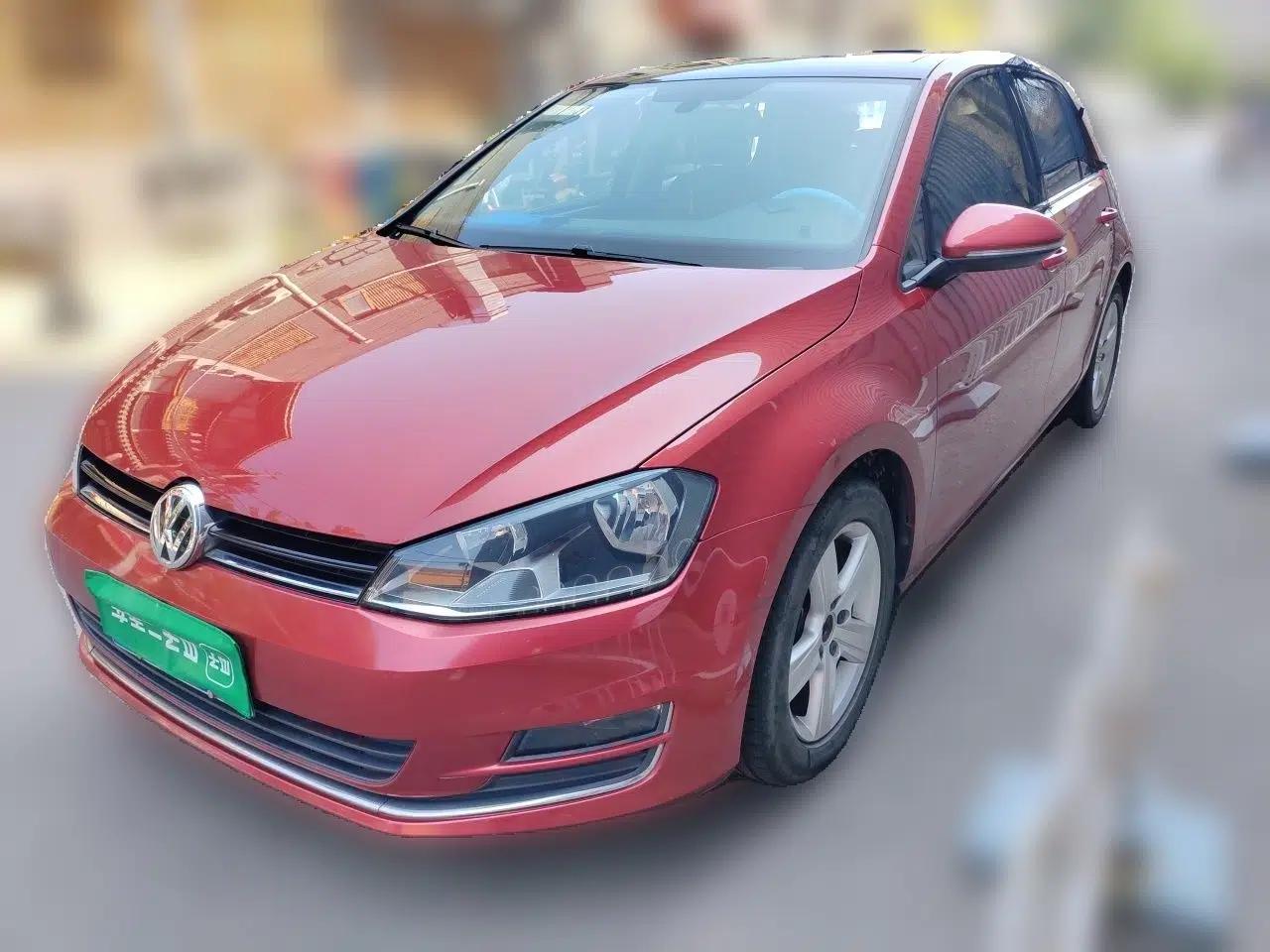 Volkswagen Golf 2015 1.4TSI Automatic Luxury Model — миниатюра 1