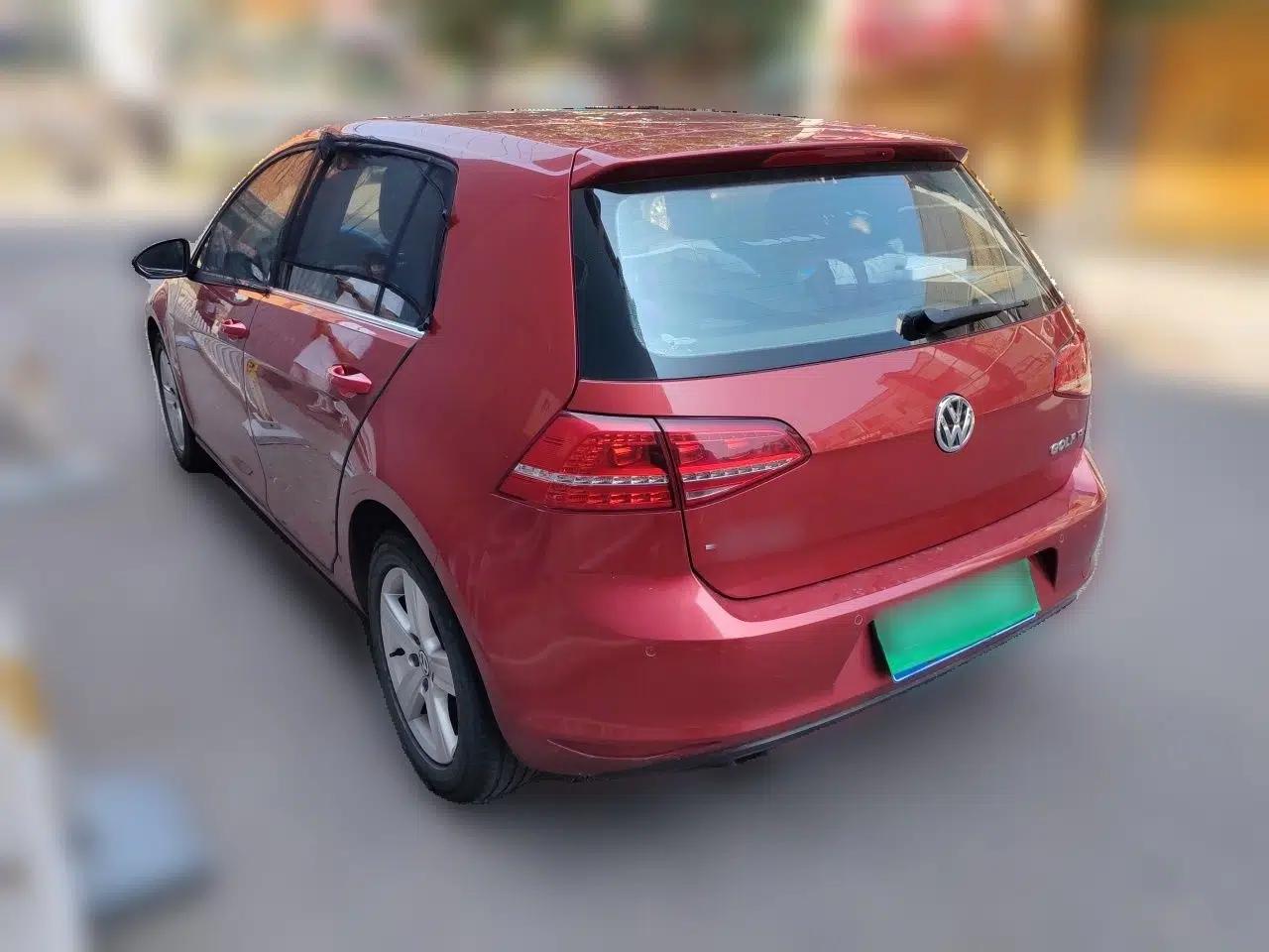 Volkswagen Golf 2015 1.4TSI Automatic Luxury Model — миниатюра 4
