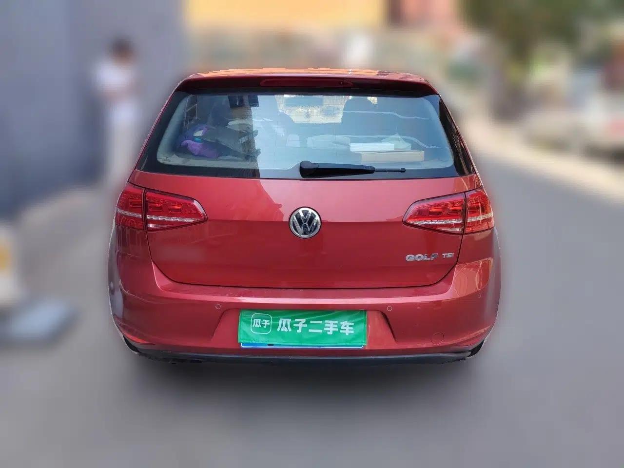 Volkswagen Golf 2015 1.4TSI Automatic Luxury Model — миниатюра 5