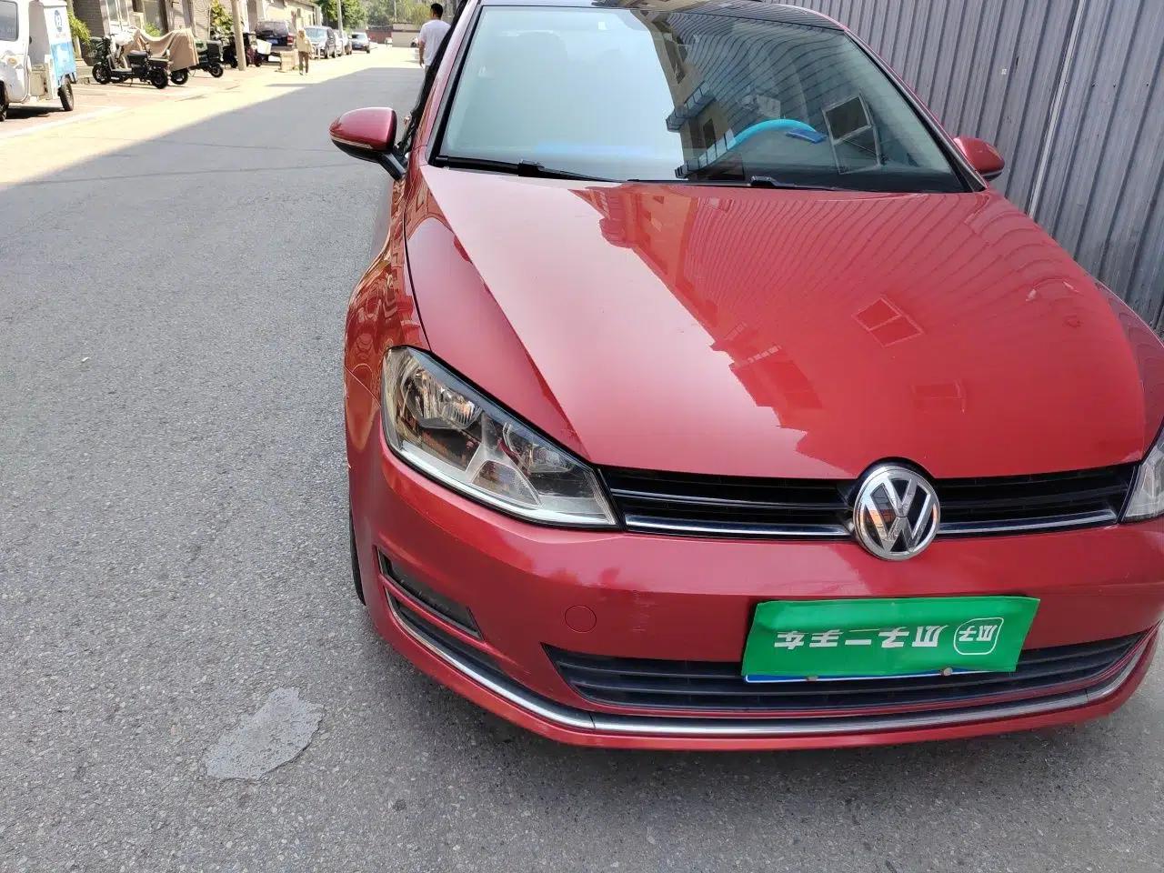 Volkswagen Golf 2015 1.4TSI Automatic Luxury Model — миниатюра 7