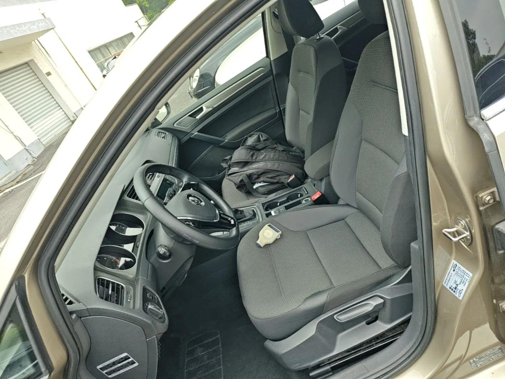 Volkswagen Golf 2015 1.4TSI Automatic Comfort Model — миниатюра 16