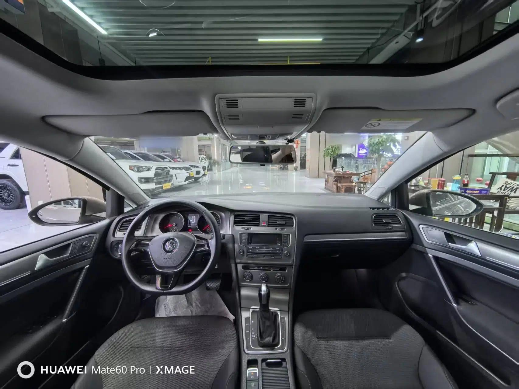 Volkswagen Golf 2015 1.4TSI Automatic Comfort Model — миниатюра 9