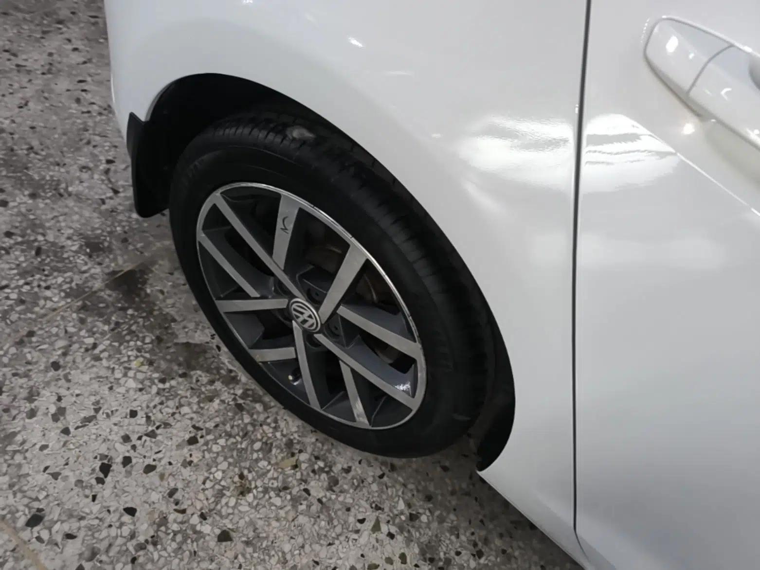Volkswagen Golf 2018 230TSI Automatic Luxury Version — миниатюра 11