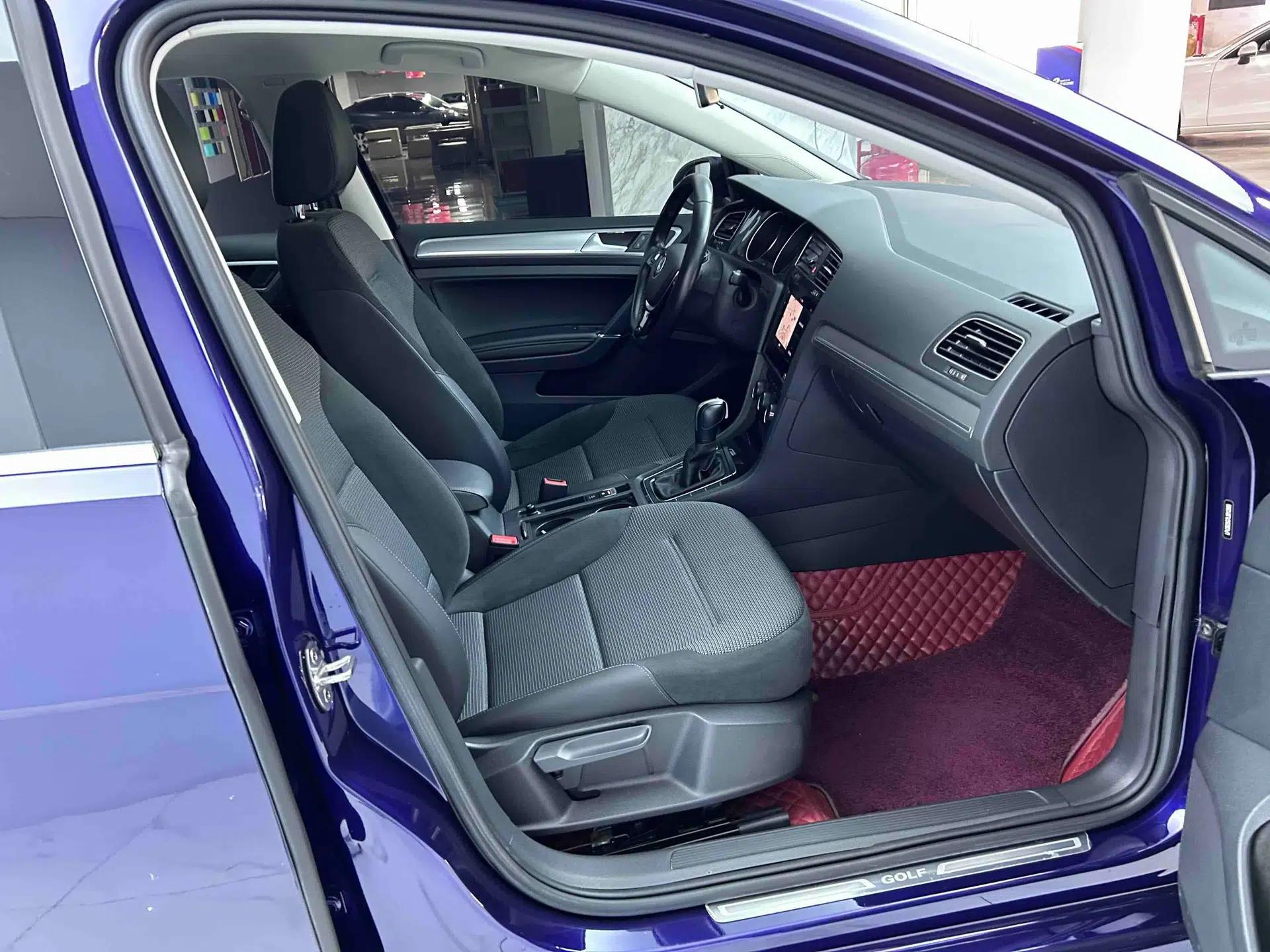 Volkswagen Golf 2020 Zhiai Edition 280TSI DSG Comfort Model — миниатюра 26