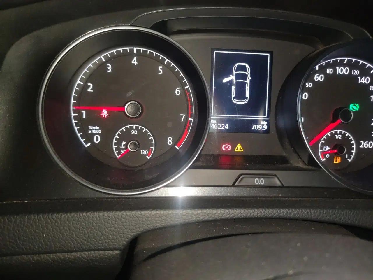 Volkswagen Golf 2018 230TSI Automatic Comfort Model — миниатюра 12