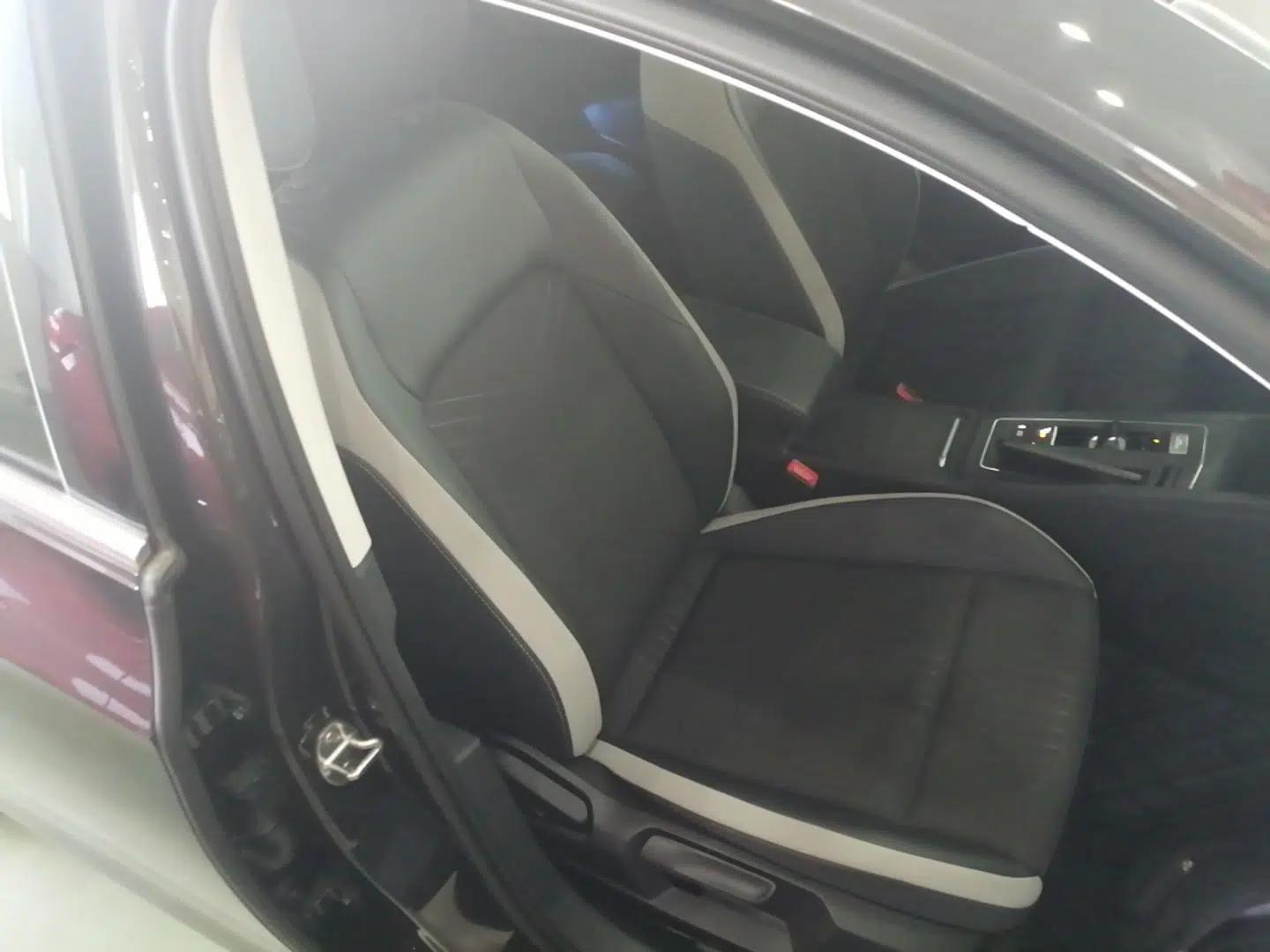 Volkswagen Golf 2023 Facelift 280TSI DSG Pro — миниатюра 19
