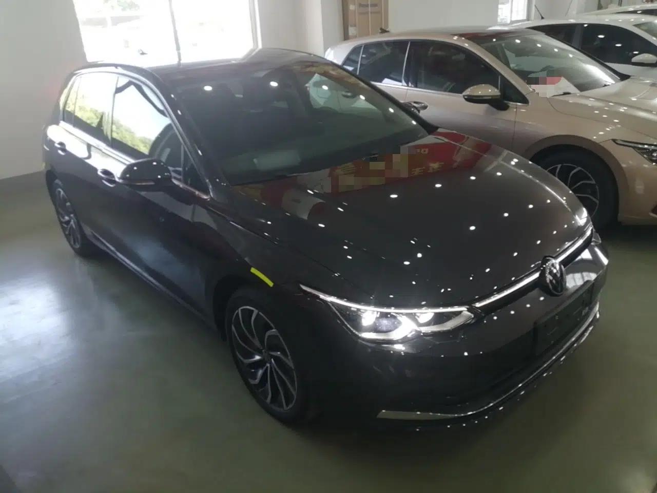 Volkswagen Golf 2023 Facelift 280TSI DSG Pro — миниатюра 3