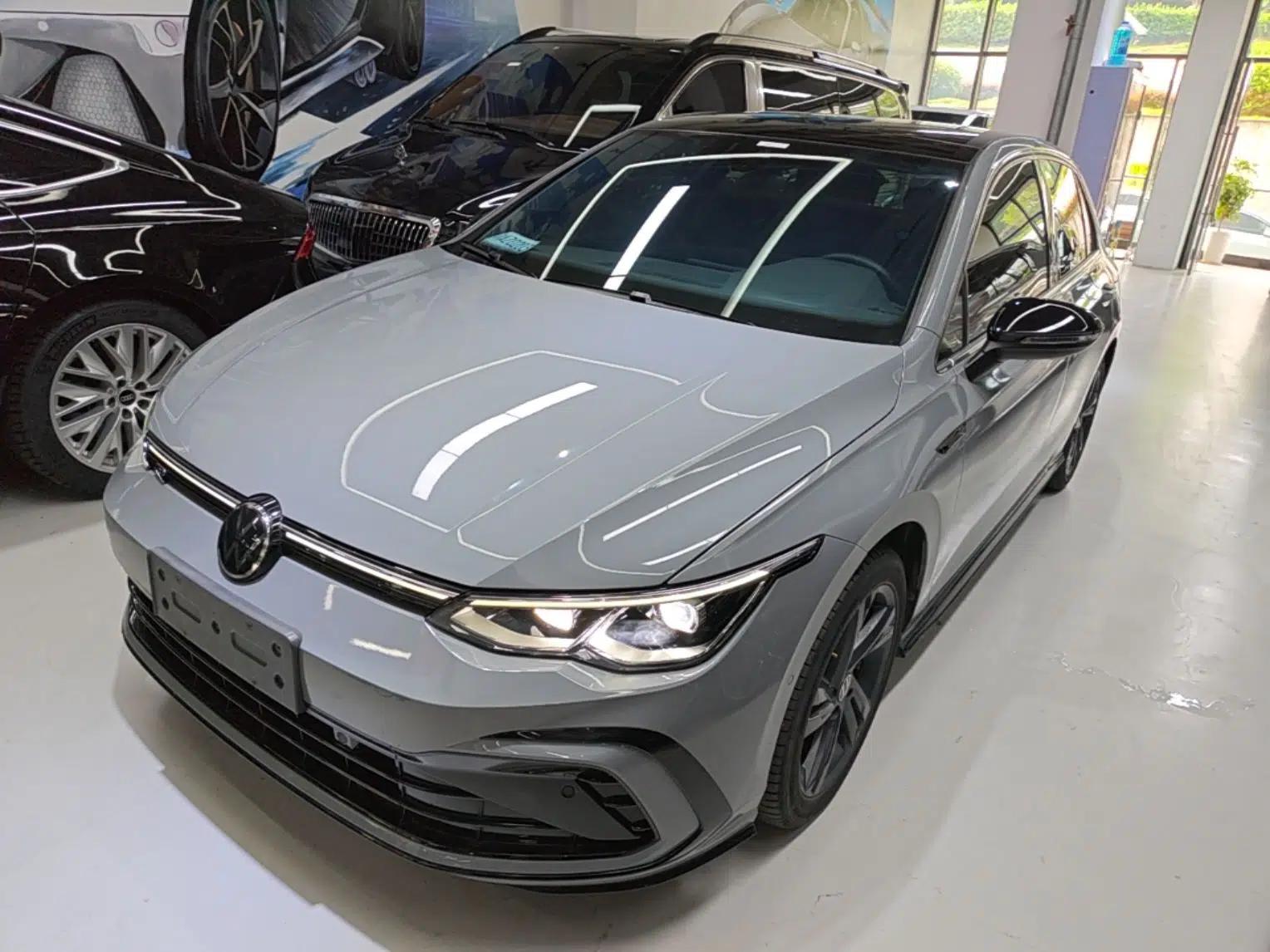 Volkswagen Golf 2023 Facelift 280TSI DSG R-Line — миниатюра 1