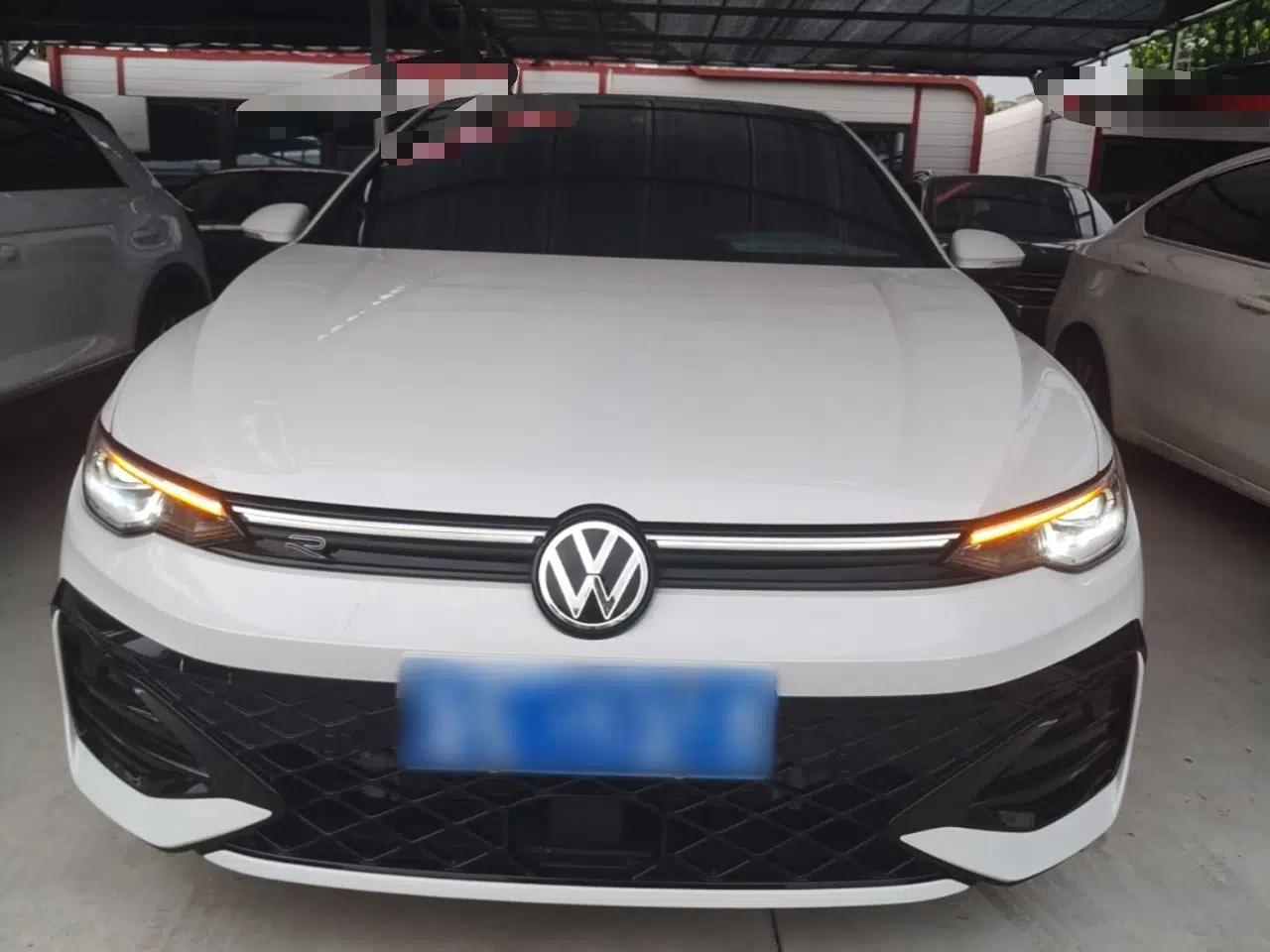 Volkswagen Golf 2025 300TSI R-Line — миниатюра 2