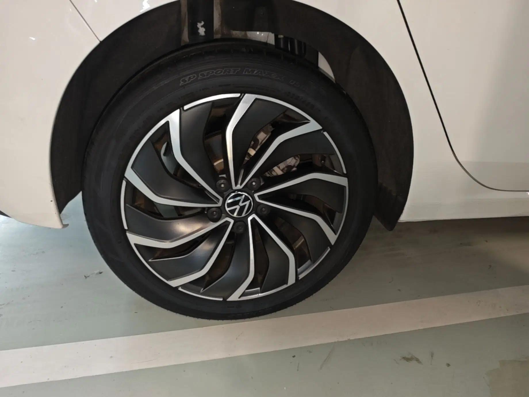 Volkswagen Golf 2023 200TSI DSG Pro — миниатюра 11