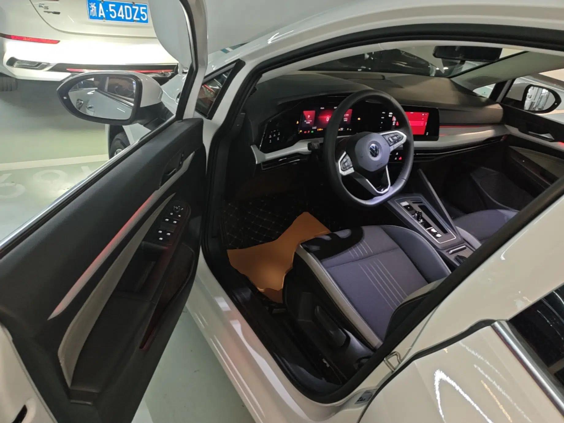 Volkswagen Golf 2023 200TSI DSG Pro — миниатюра 18