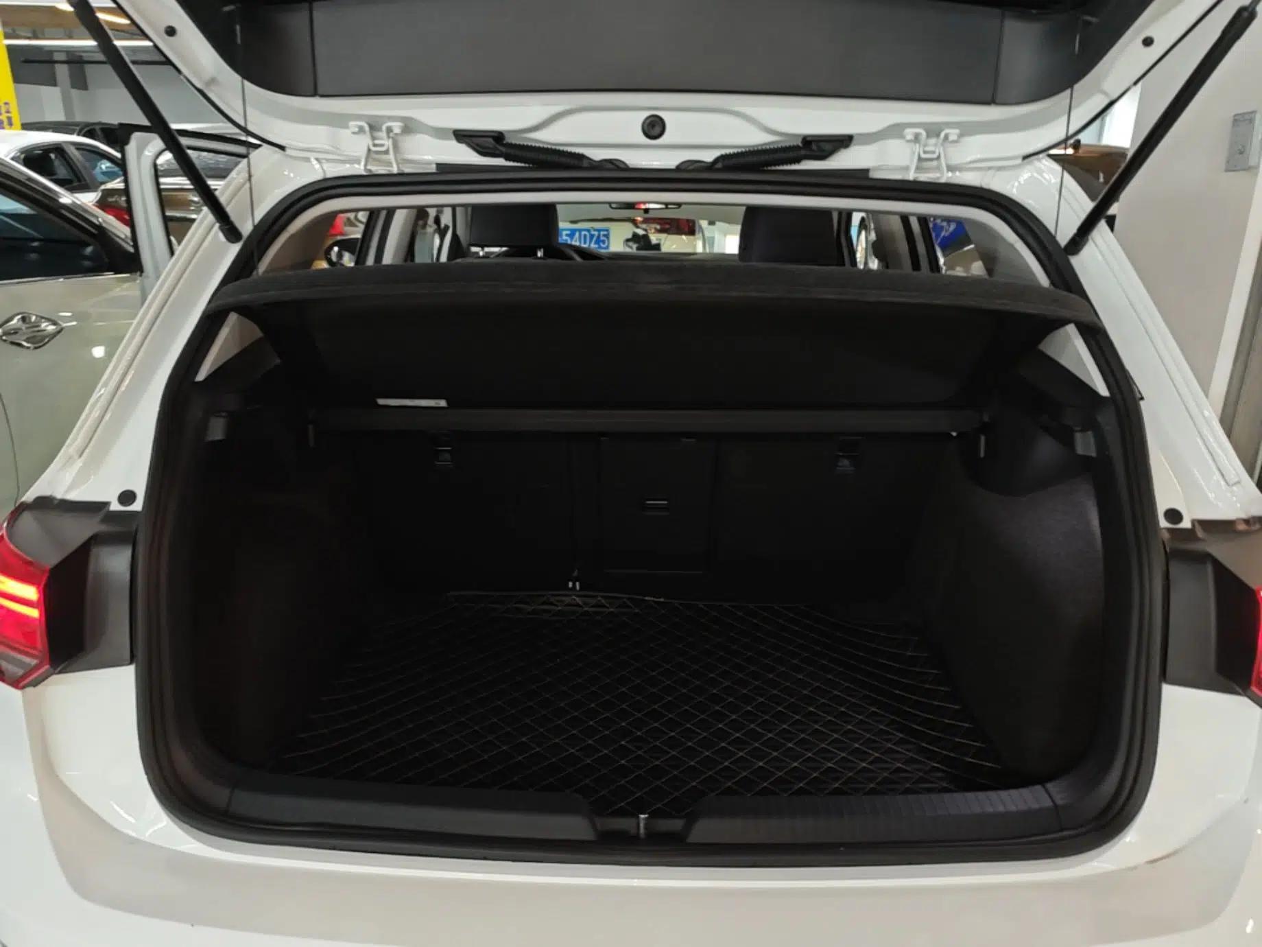 Volkswagen Golf 2023 200TSI DSG Pro — миниатюра 22