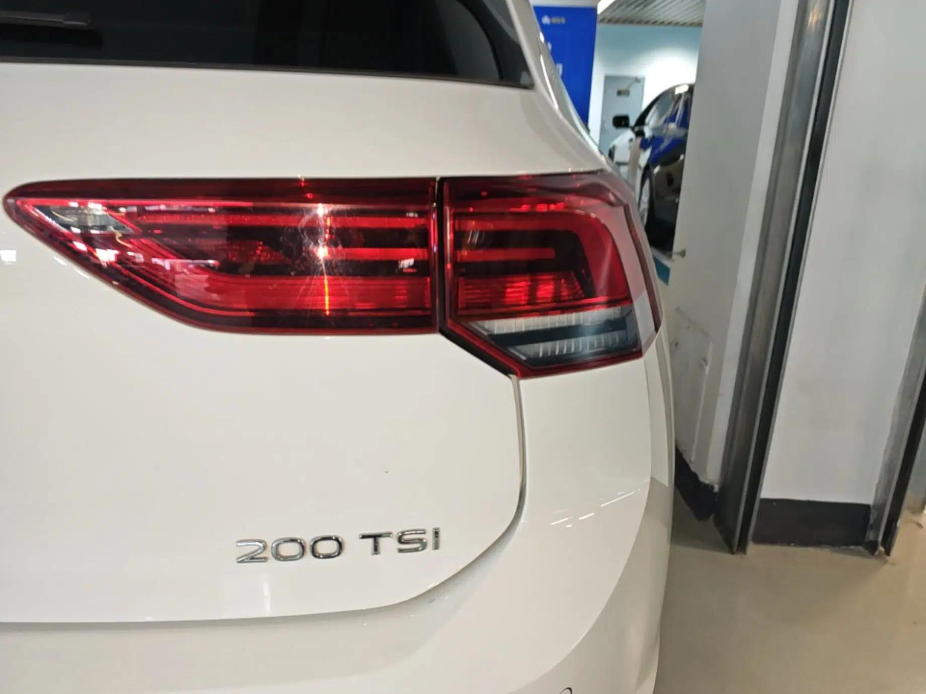 Volkswagen Golf 2023 200TSI DSG Pro — миниатюра 9