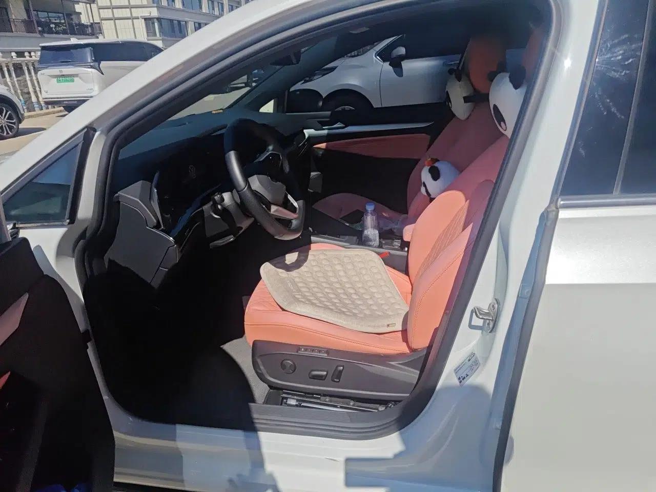 Volkswagen Golf 2023 Facelift 280TSI DSG R-Line Lite — миниатюра 15