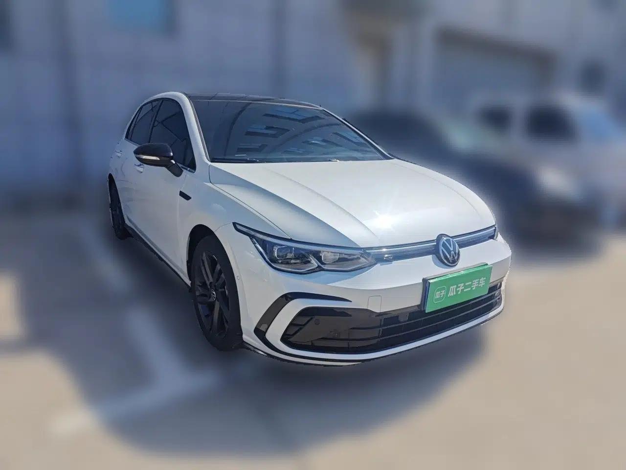 Volkswagen Golf 2023 Facelift 280TSI DSG R-Line Lite — миниатюра 3