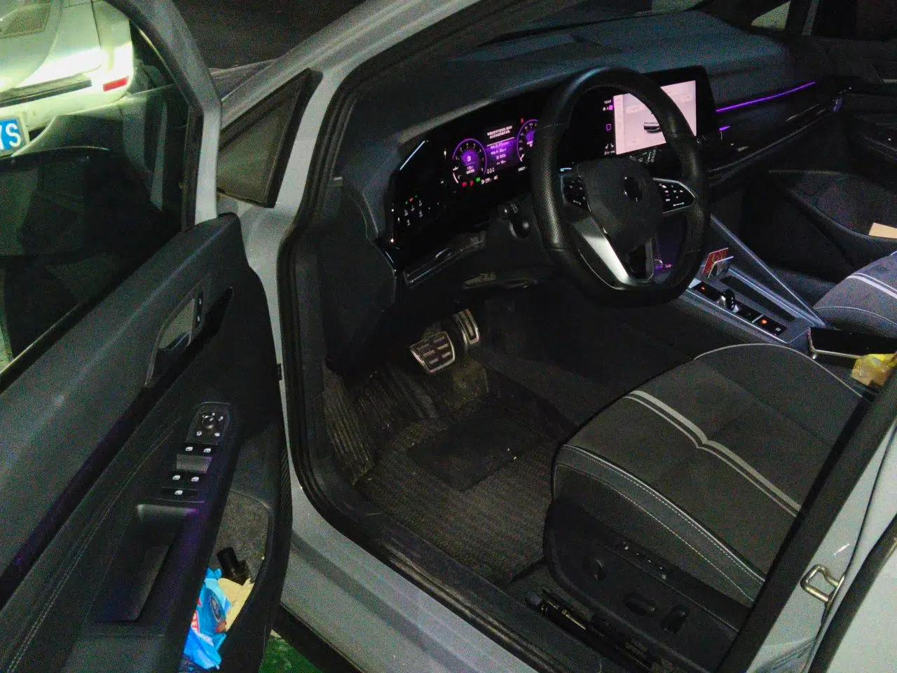 Volkswagen Golf 2023 Facelift 280TSI DSG R-Line Lite — миниатюра 16