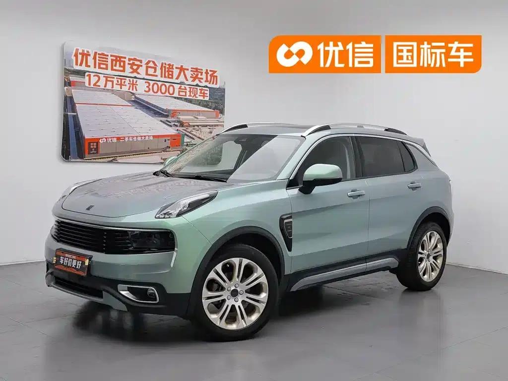 Lynk & Co 01 2017 2.0T 2WD Pro Edition — миниатюра 1