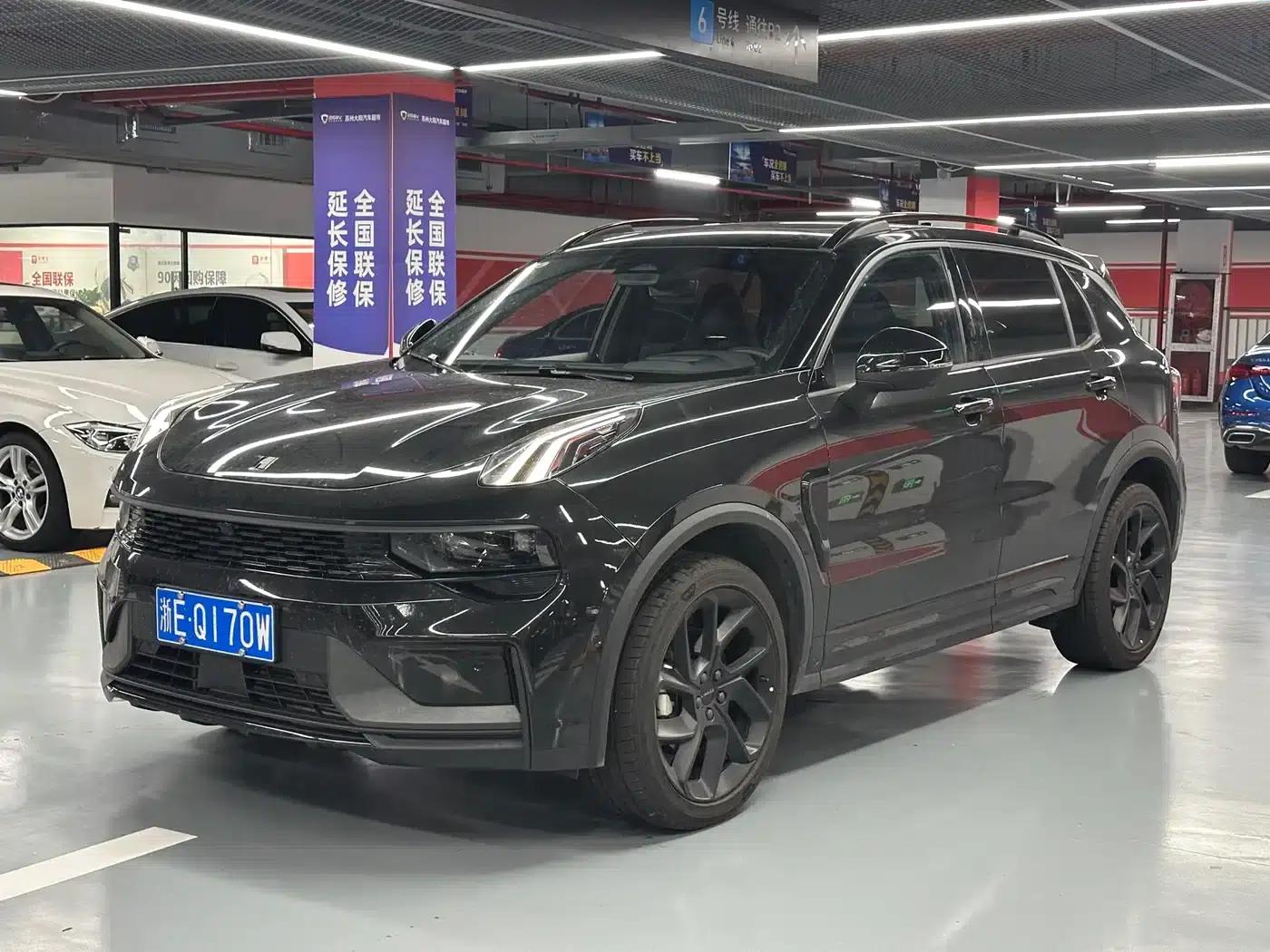 Lynk & Co 01 2023 2.0TD AWD Dark Edition — миниатюра 1