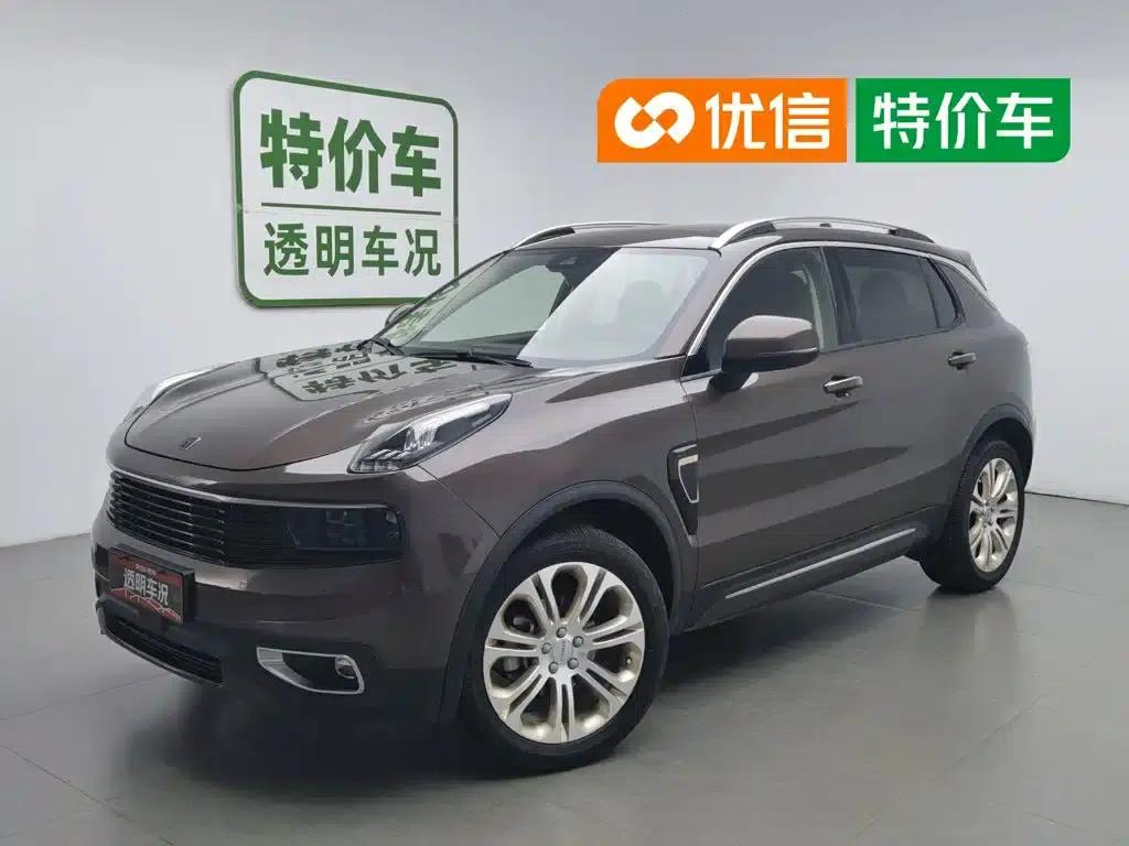 Lynk & Co 01 2017 2.0T 2WD Pro Edition — миниатюра 1