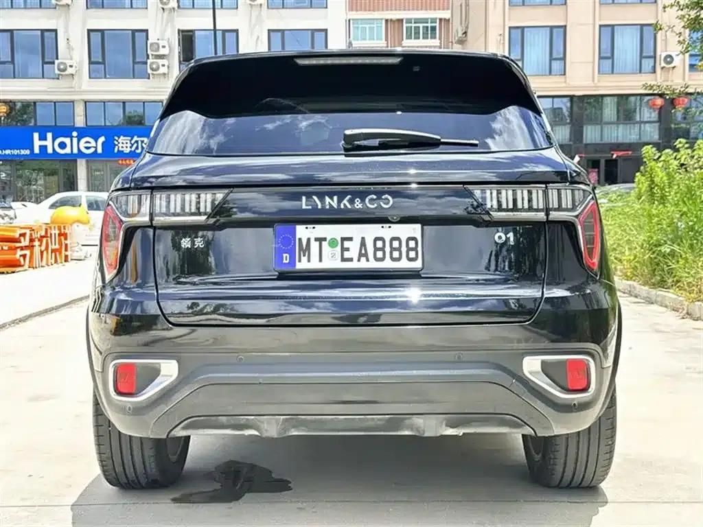 Lynk & Co 01 2017 2.0T 2WD Pro Edition — миниатюра 5